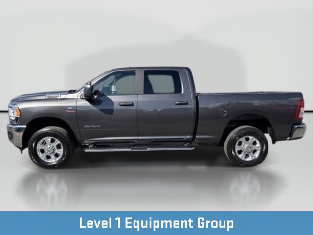 Used 2024 RAM 2500 Big Horn AWD/4WD image 2