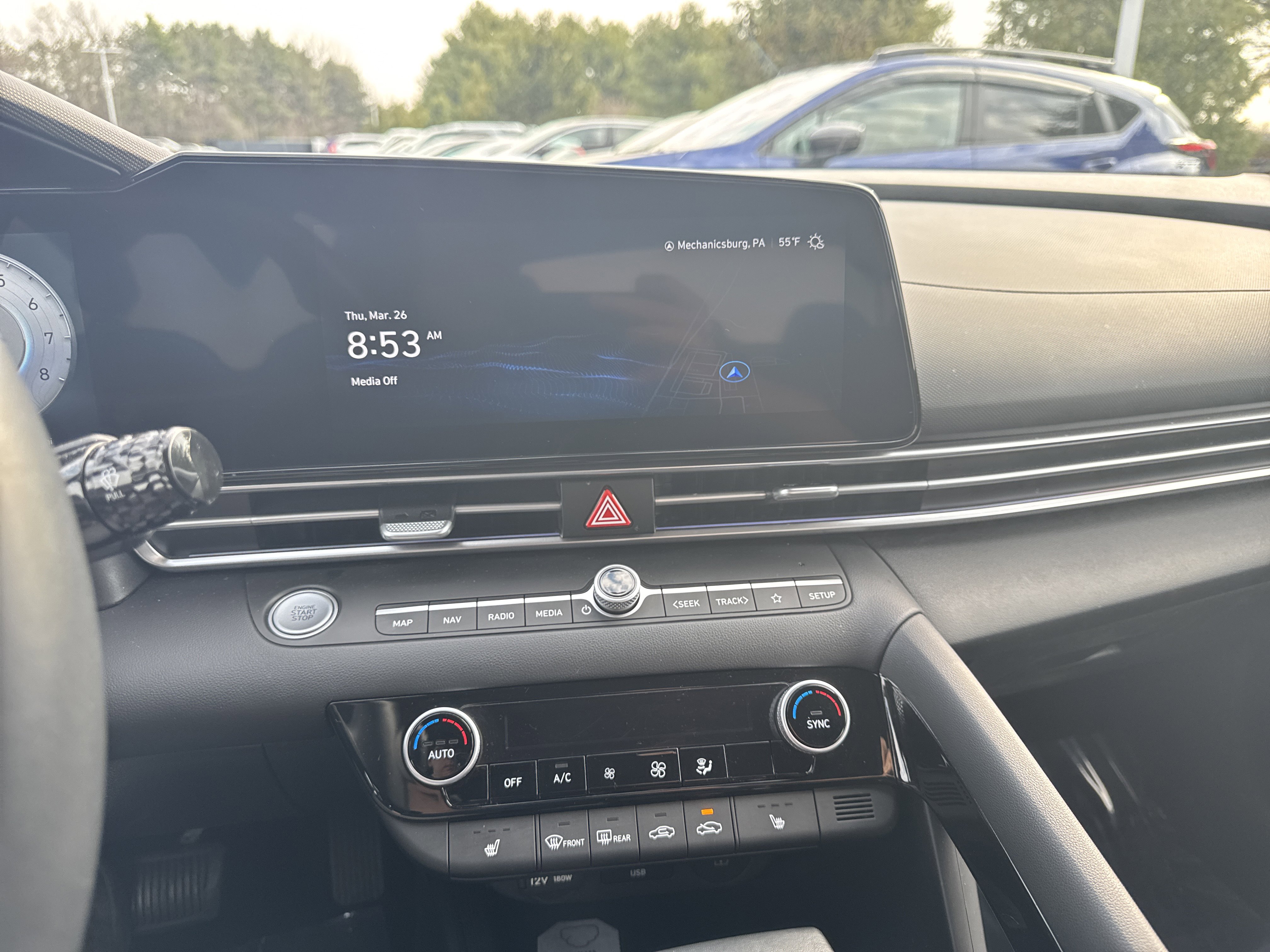 Used 2024 Hyundai Elantra SEL w/ Convenience Package image 20