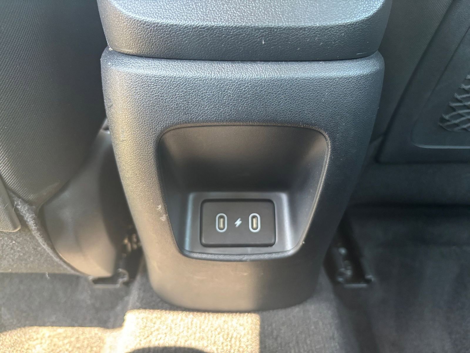Used 2025 Hyundai Elantra SEL FWD image 23