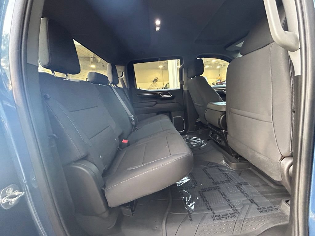 Used 2024 Chevrolet Silverado 1500 LT w/ Protection Package RWD image 30