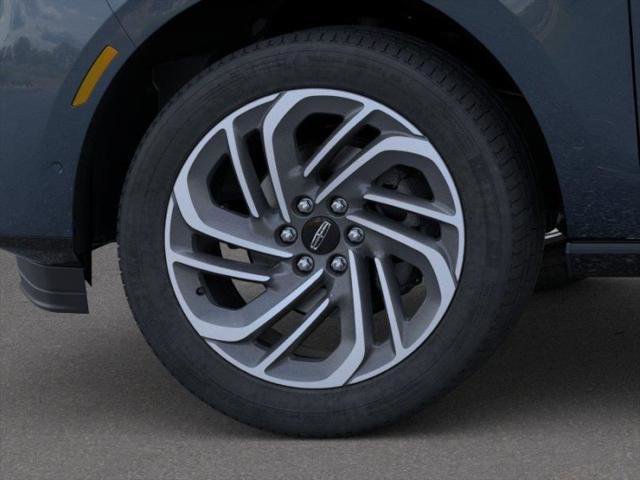 New 2026 Lincoln Navigator L Reserve AWD/4WD image 19