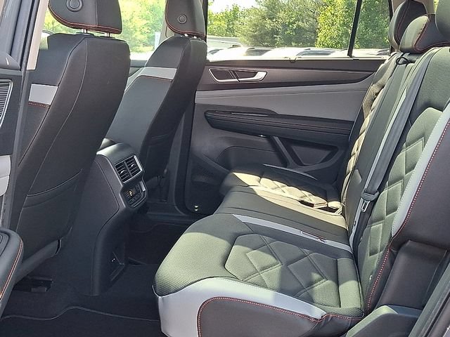 New 2026 Volkswagen Atlas Peak Edition AWD/4WD image 6