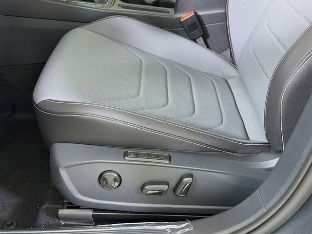 New 2026 Volkswagen Jetta SEL image 21