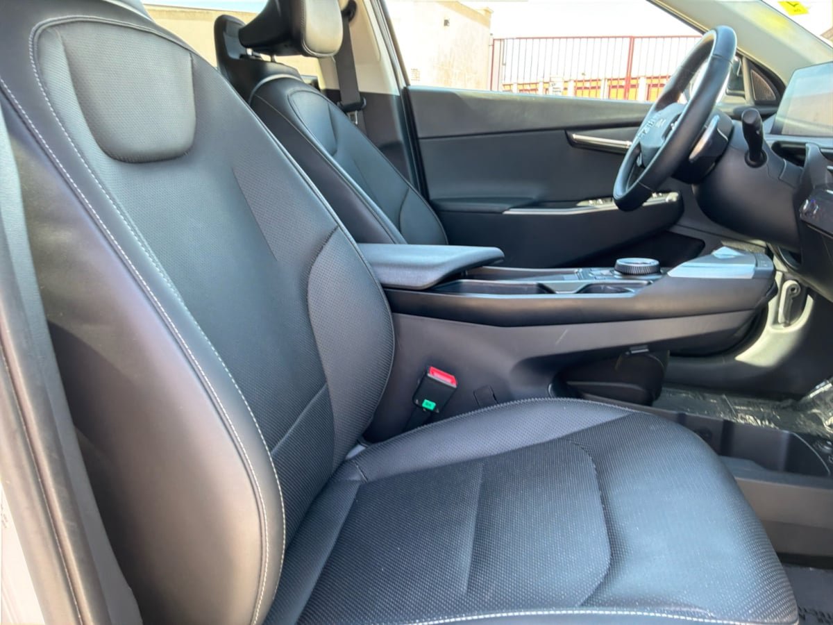 Used 2023 Kia EV6 Wind w/ Wind Technology Package RWD image 21