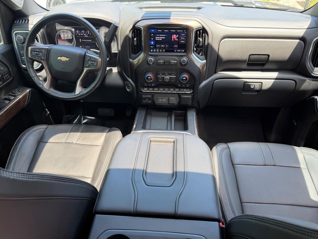 Used 2020 Chevrolet Silverado 2500 High Country w/ Z71 Off-Road Package AWD/4WD image 11