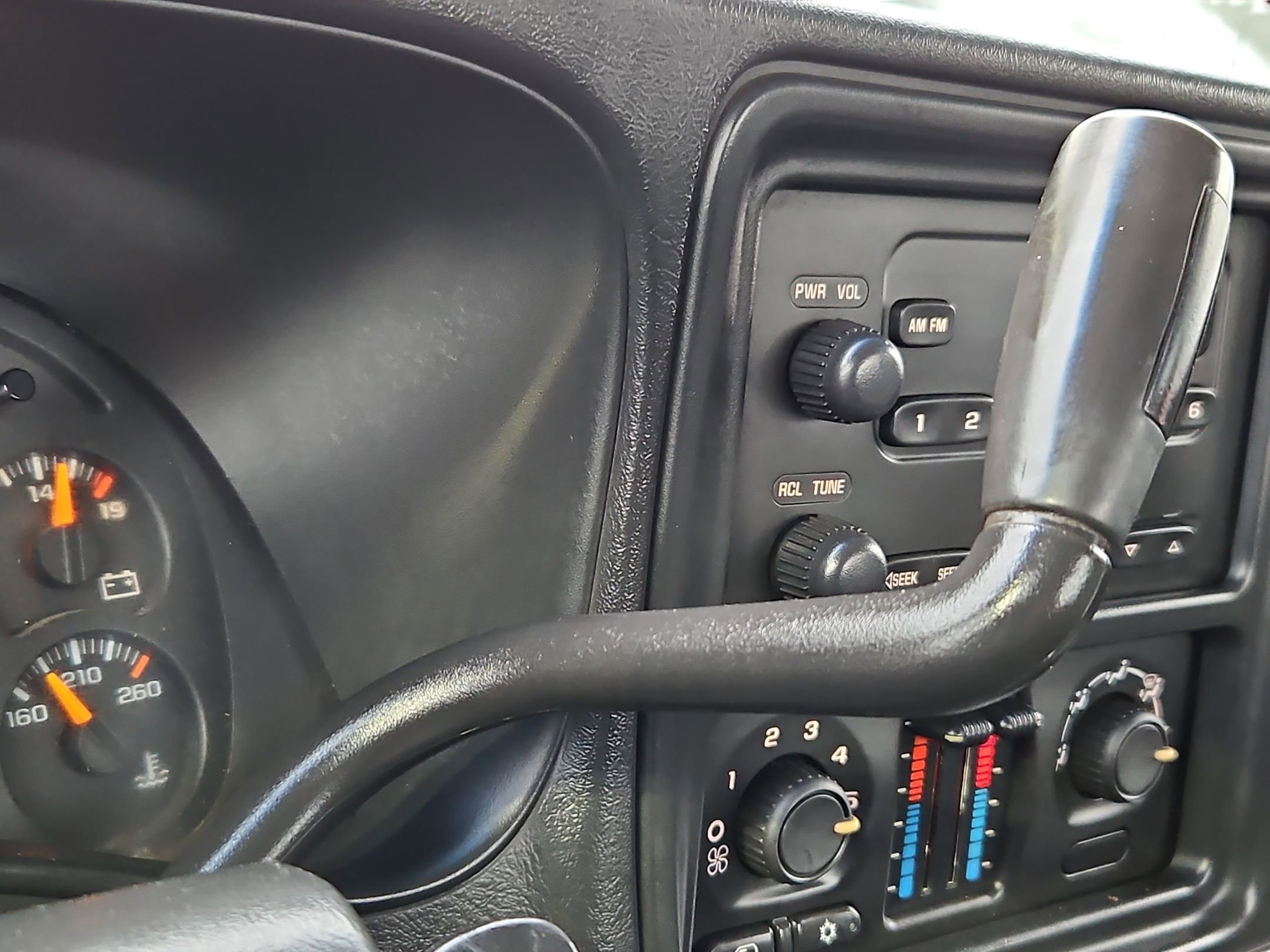 Used 2006 Chevrolet Silverado 2500 W/T image 17