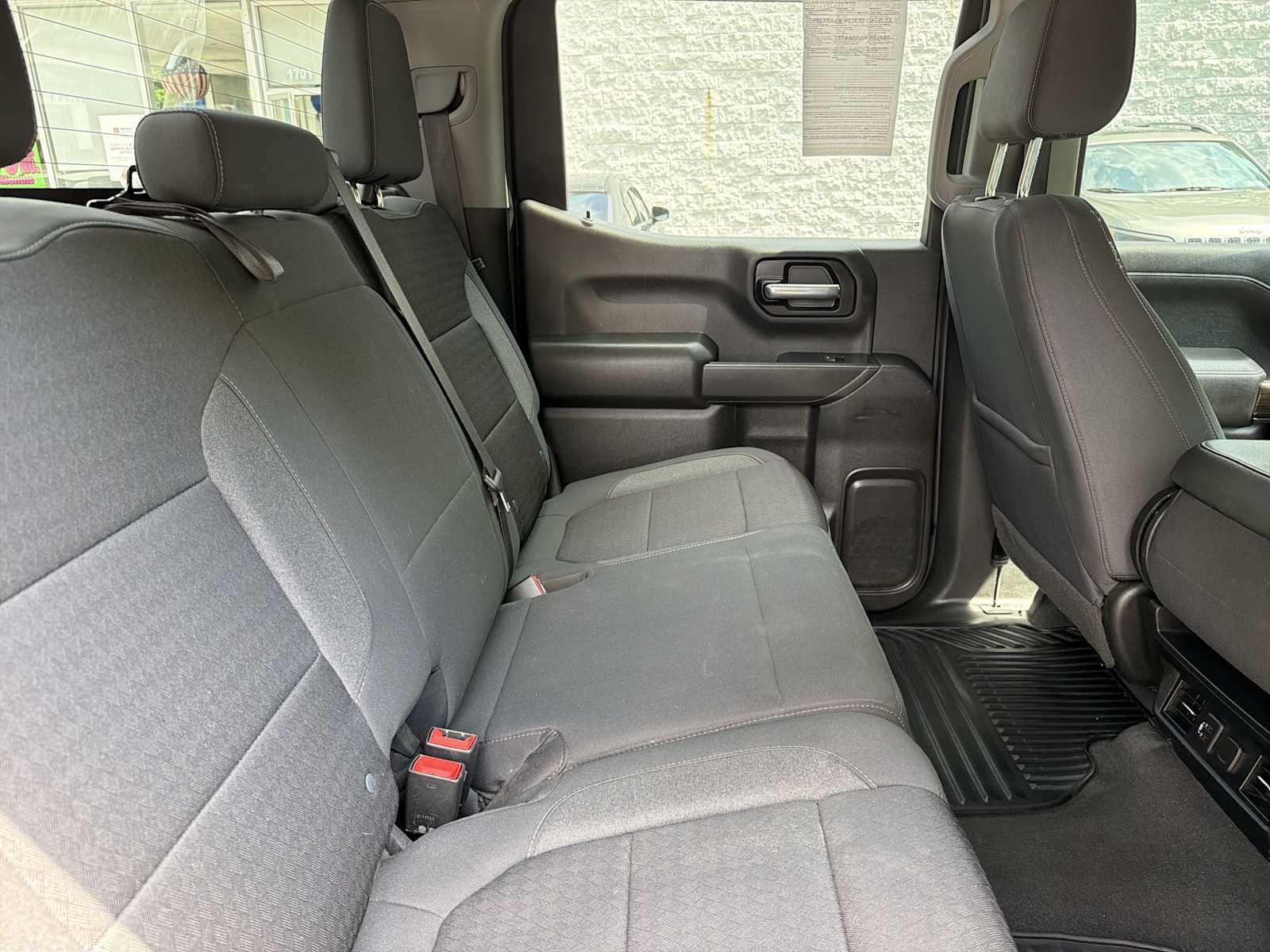 Certified 2021 Chevrolet Silverado 1500 LT AWD/4WD image 34