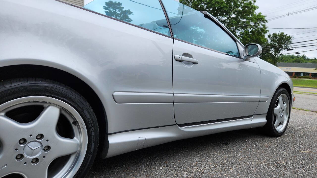 Used 2001 Mercedes-Benz CLK 430 Cabriolet image 25