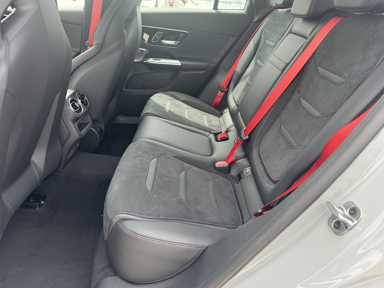 New 2026 Mercedes-Benz GLC 43 AMG 4MATIC image 32