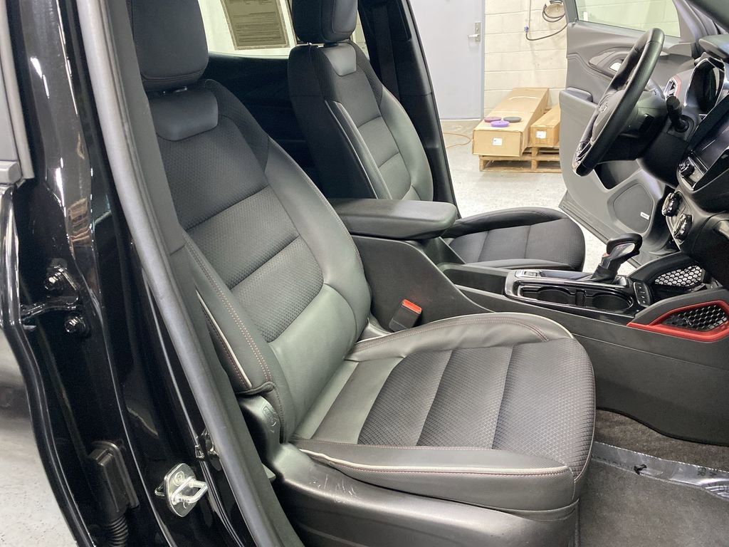 Certified 2022 Chevrolet TrailBlazer RS w/ Technology Package image 37