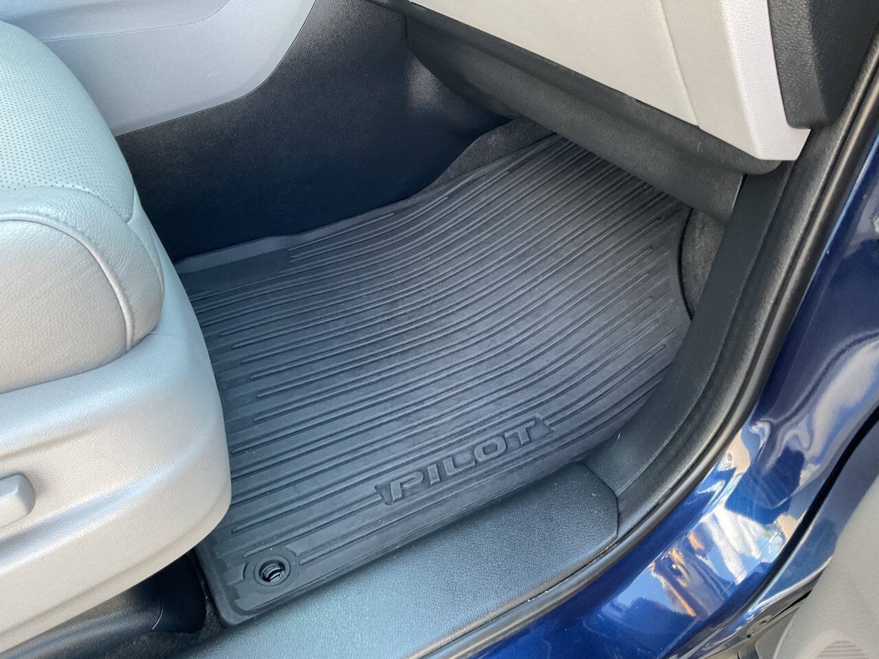 Used 2016 Honda Pilot Elite image 56