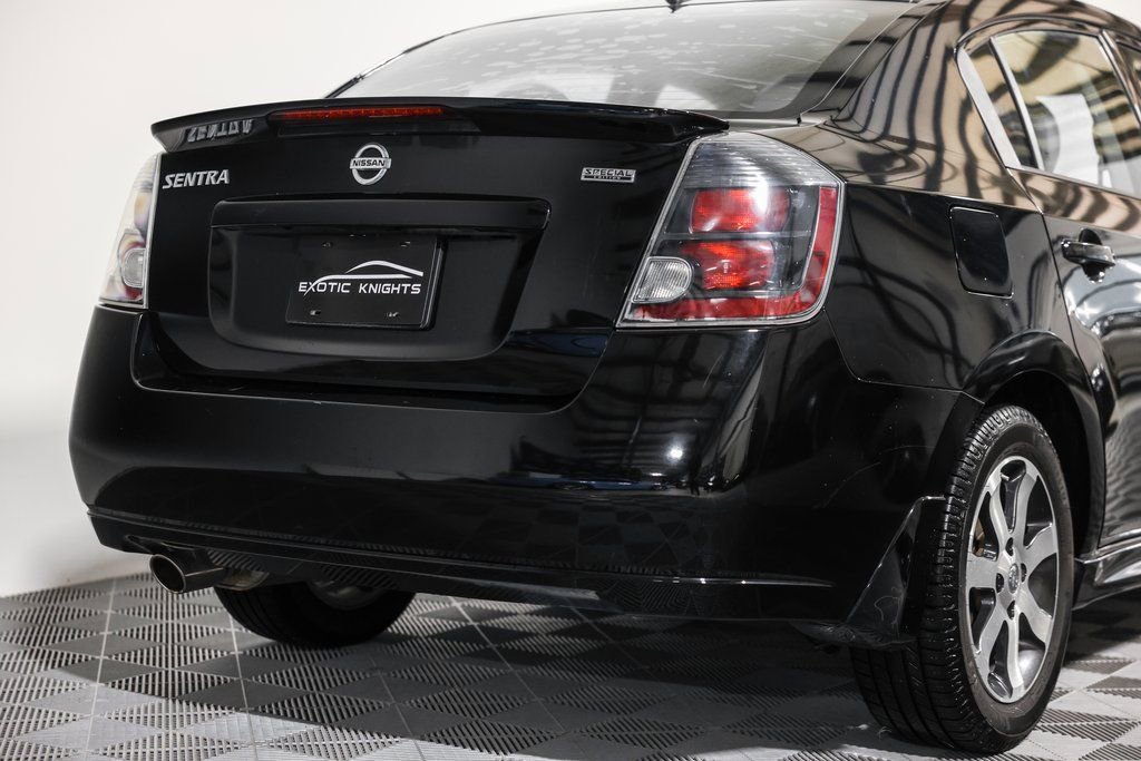Used 2012 Nissan Sentra 2.0 SR w/ Special Edition Pkg image 8