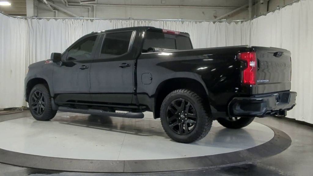 Used 2023 Chevrolet Silverado 1500 RST AWD/4WD image 8