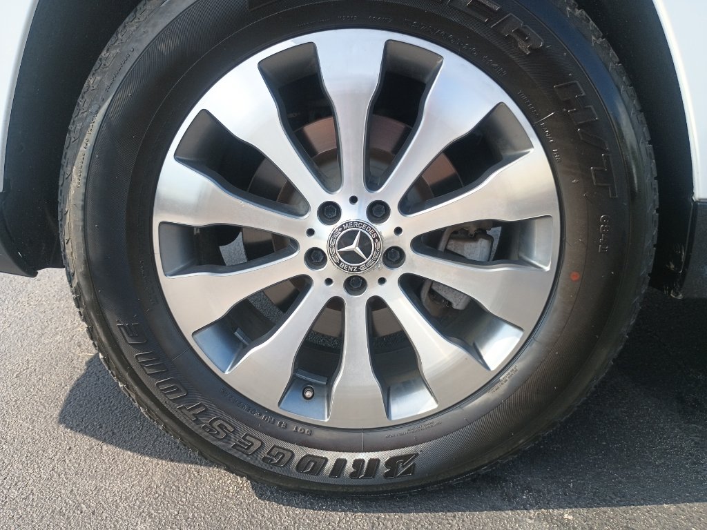 Used 2018 Mercedes-Benz GLS 450 4MATIC image 12