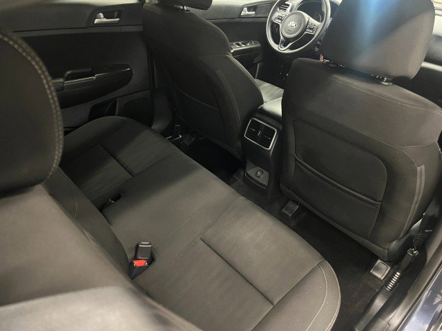 Used 2017 Kia Sportage LX AWD/4WD image 36