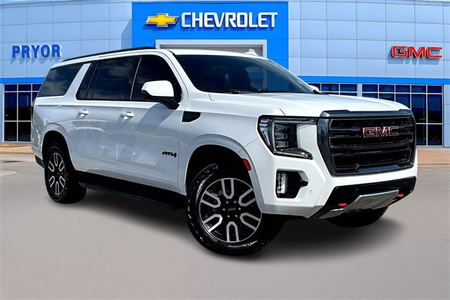 Used 2024 GMC Yukon XL AT4 w/ Technology Package image 1
