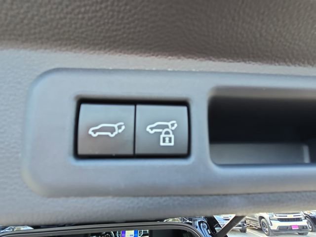 Used 2026 Toyota Sequoia Platinum image 14