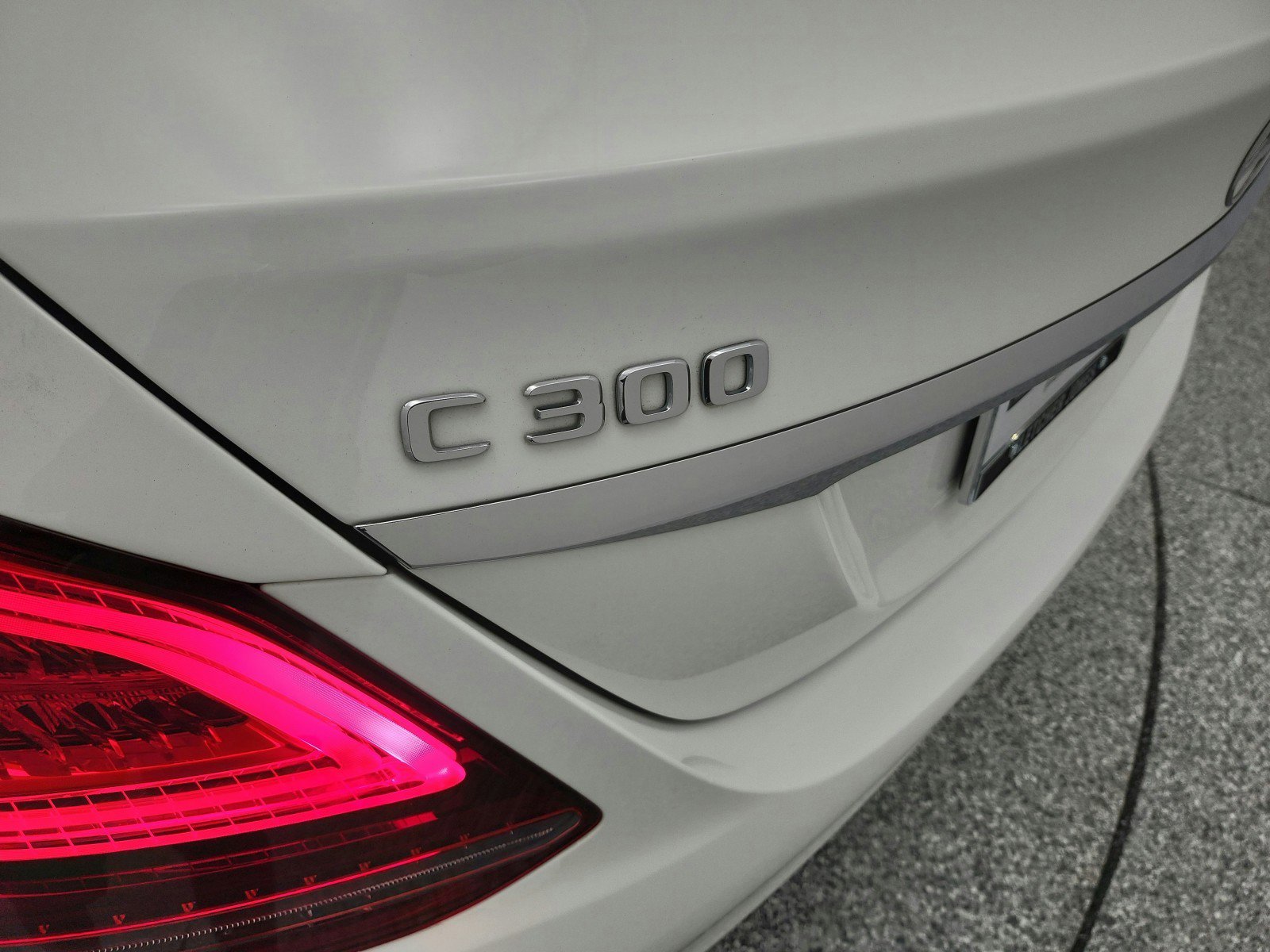 Used 2021 Mercedes-Benz C 300 Sedan image 24