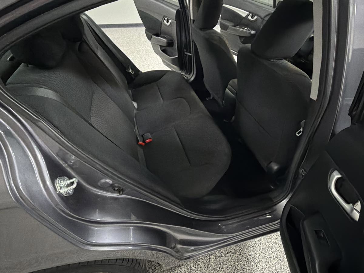 Used 2015 Honda Civic EX image 32