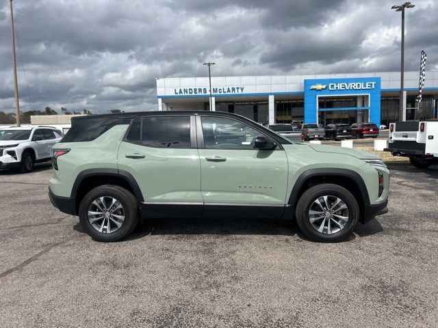 New 2026 Chevrolet Equinox LT w/ Convenience Package II image 2