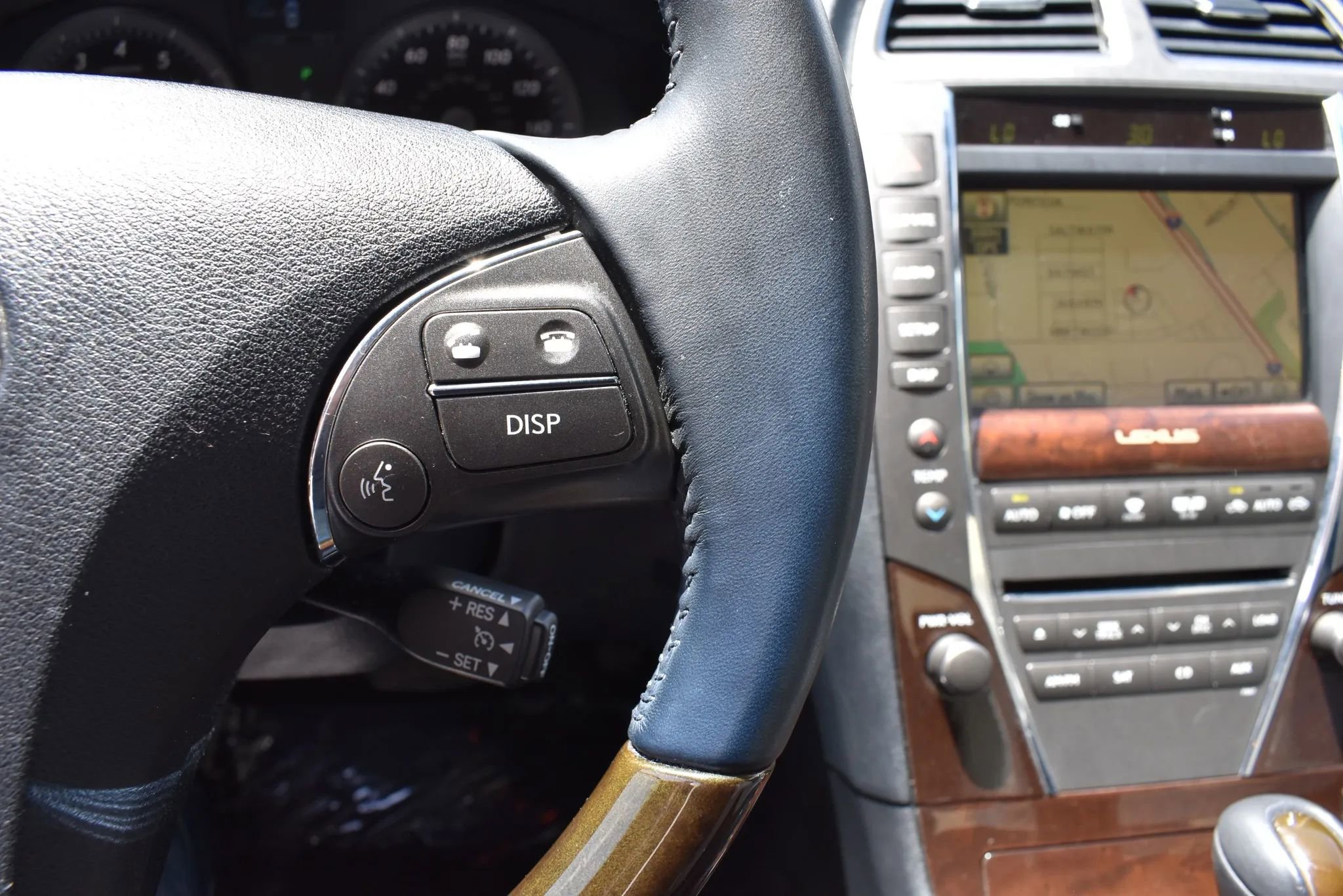 Used 2012 Lexus ES 350 FWD image 17
