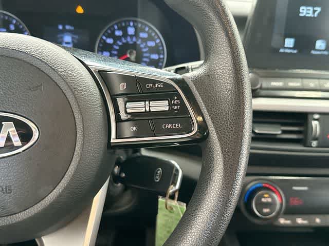 Used 2019 Kia Forte LXS FWD image 9