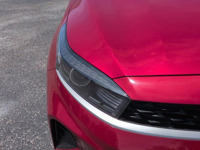 Used 2024 Kia Forte LXS FWD image 9