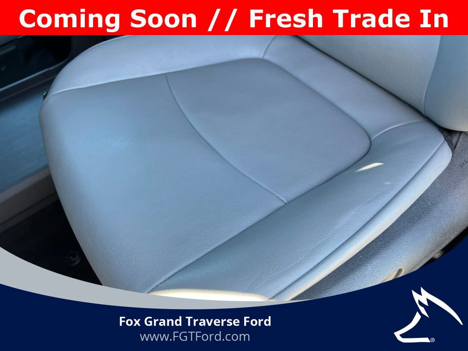 Used 2023 Toyota Sienna XLE FWD image 12