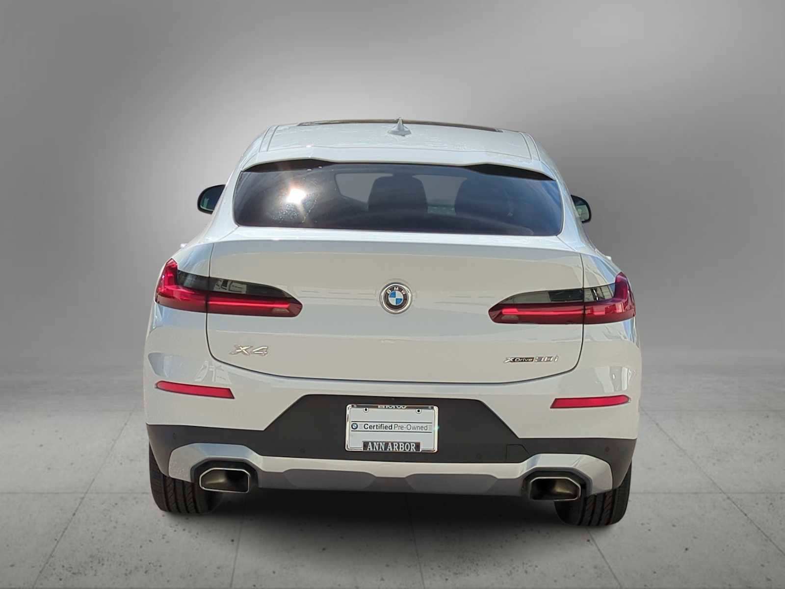 Used 2023 BMW X4 xDrive30i w/ Premium Package image 7