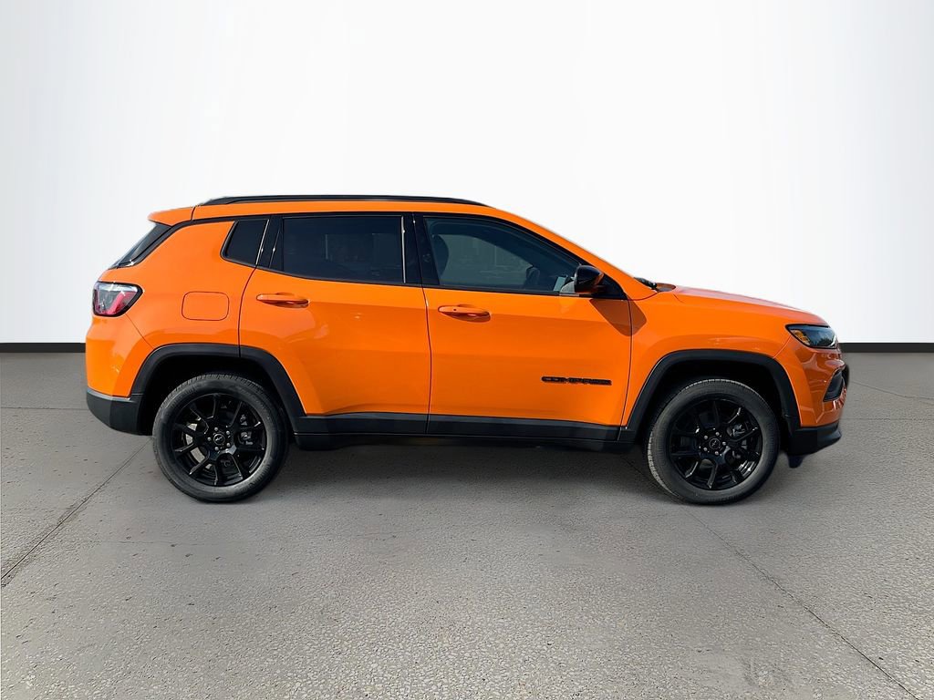 New 2026 Jeep Compass Latitude AWD/4WD image 8
