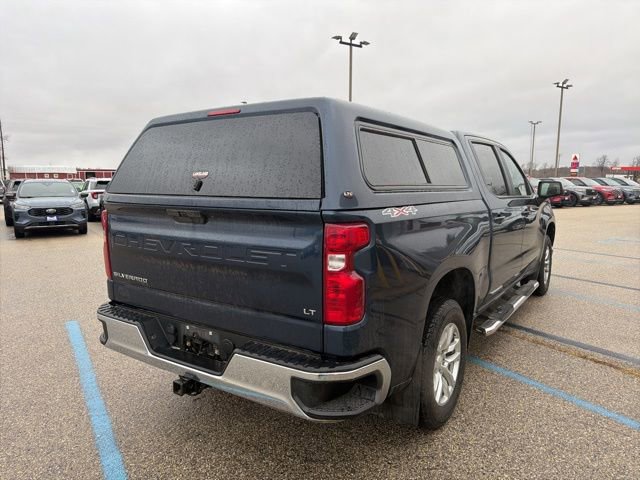 Used 2022 Chevrolet Silverado 1500 LT AWD/4WD image 9