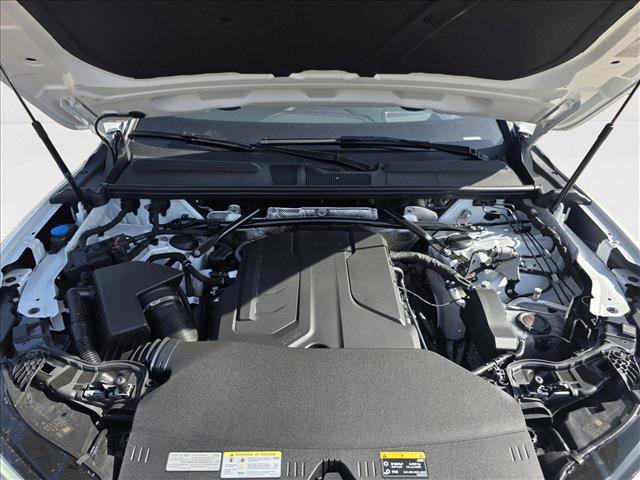 New 2025 Audi Q5 Premium Plus w/ Premium Plus AWD/4WD image 24