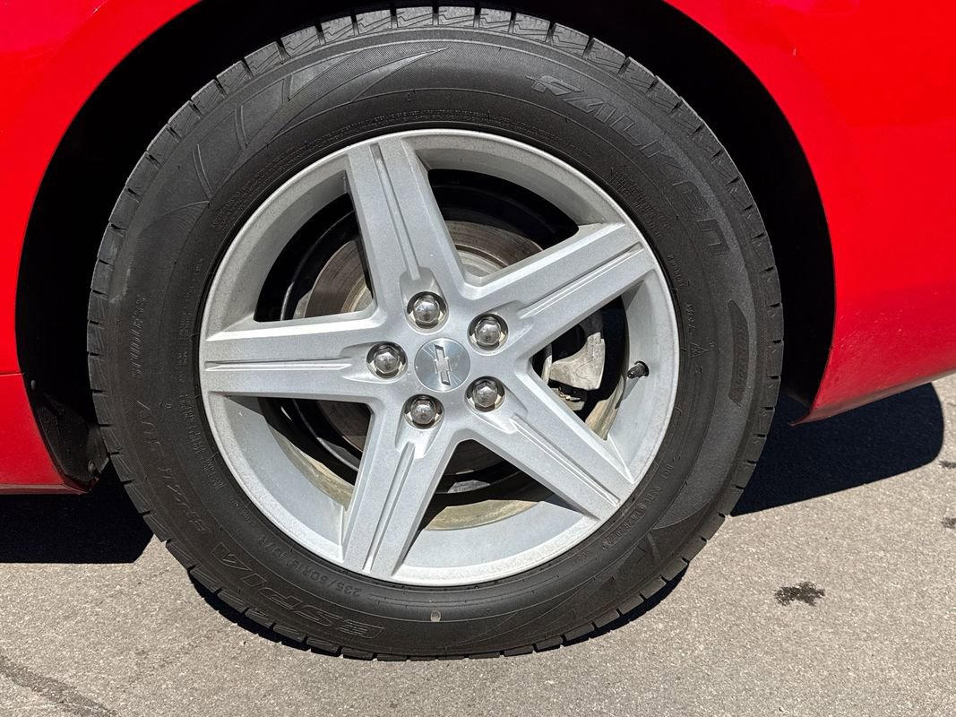 Used 2013 Chevrolet Camaro LS RWD image 25