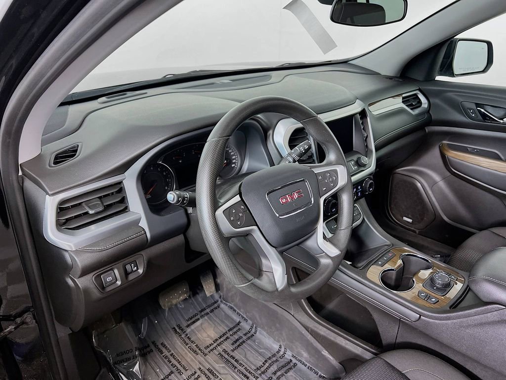 Certified 2023 GMC Acadia SLE w/ Infotainment Package AWD/4WD image 8