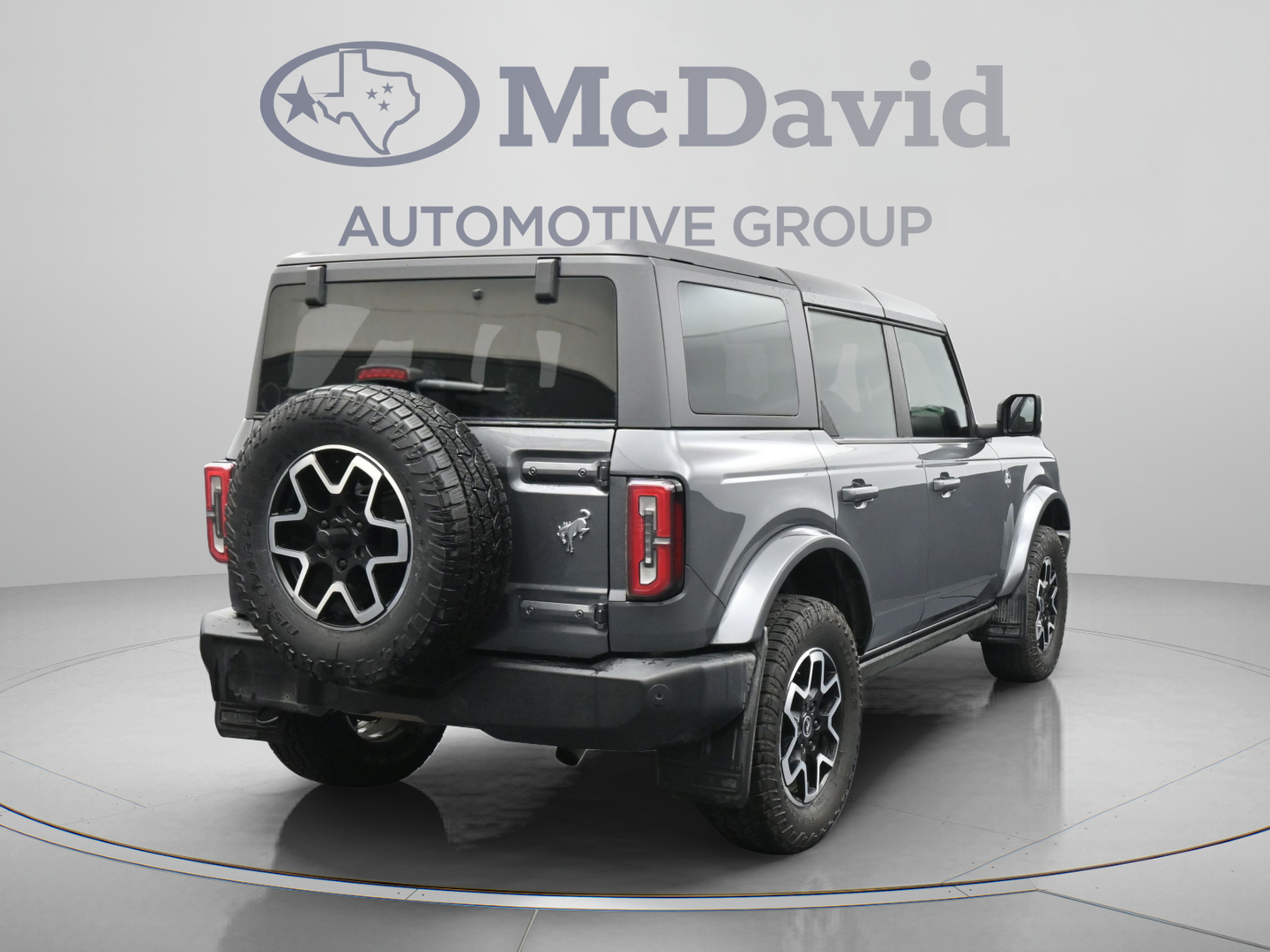Used 2023 Ford Bronco Outer Banks AWD/4WD image 8