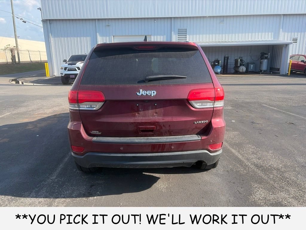 Used 2017 Jeep Grand Cherokee Laredo RWD image 5