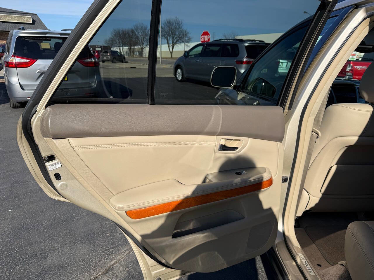 Used 2005 Lexus RX 330 AWD image 71