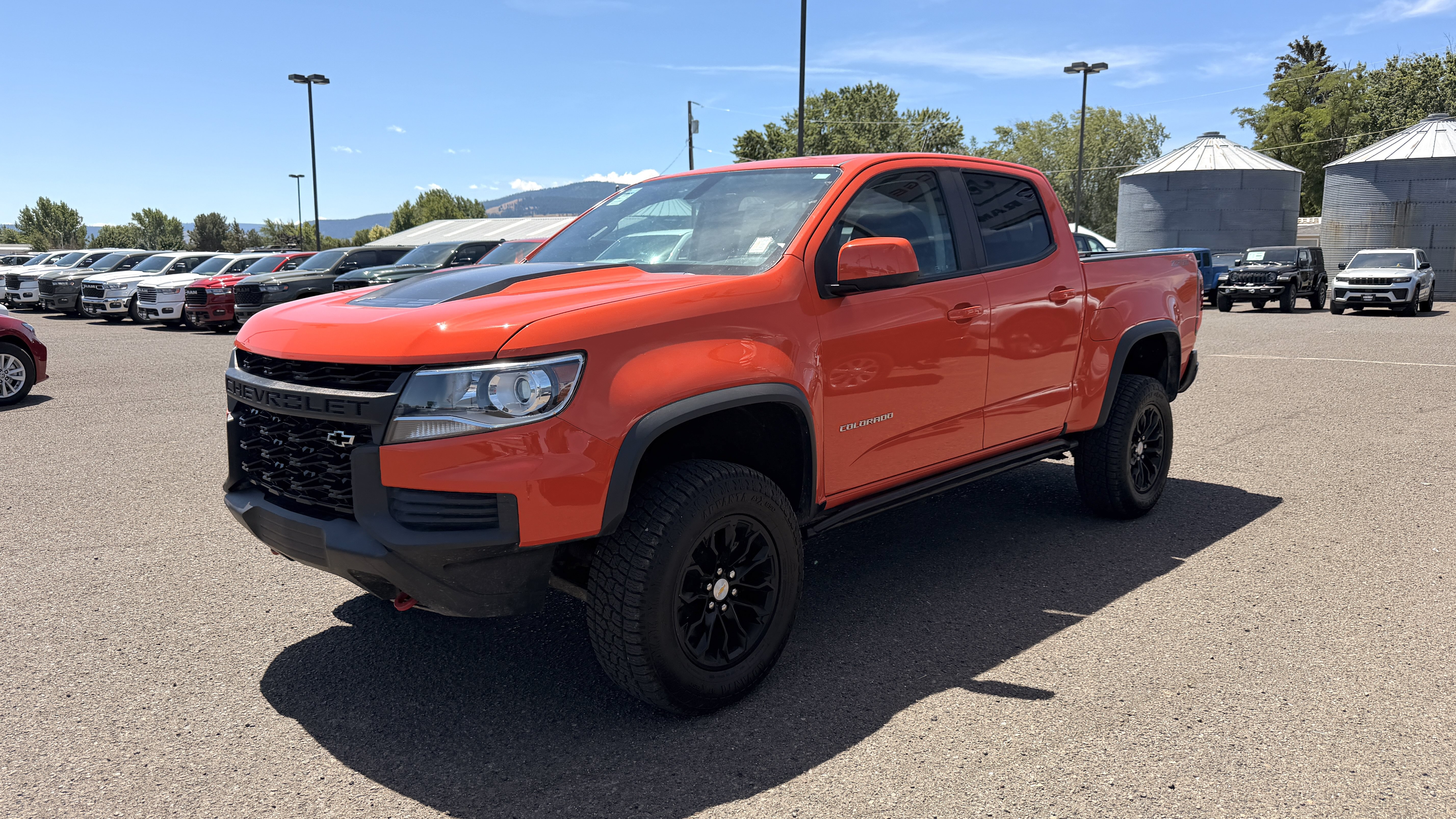 Used 2021 Chevrolet Colorado ZR2 AWD/4WD image 3
