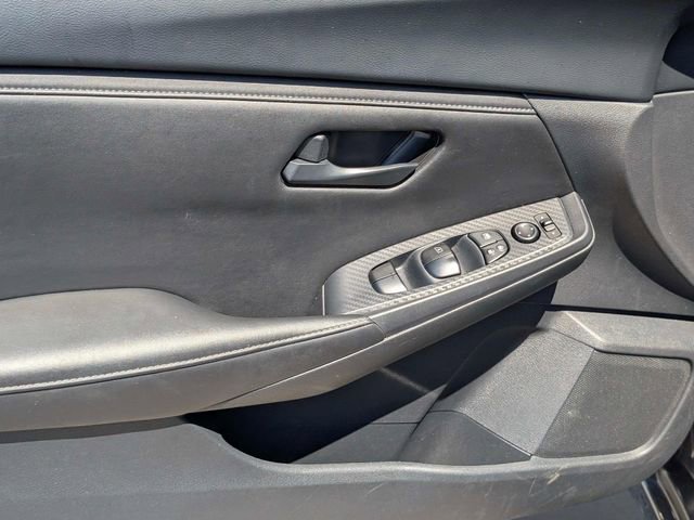 Used 2024 Nissan Sentra S FWD image 13