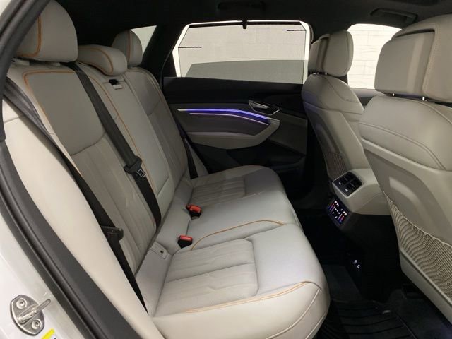 Used 2024 Audi Q8 e-tron Prestige w/ Prestige Package image 84