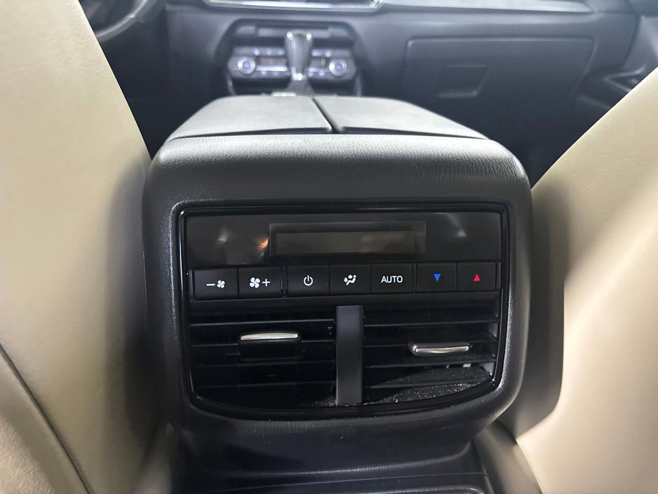Used 2023 MAZDA CX-9 Touring Plus AWD/4WD image 24
