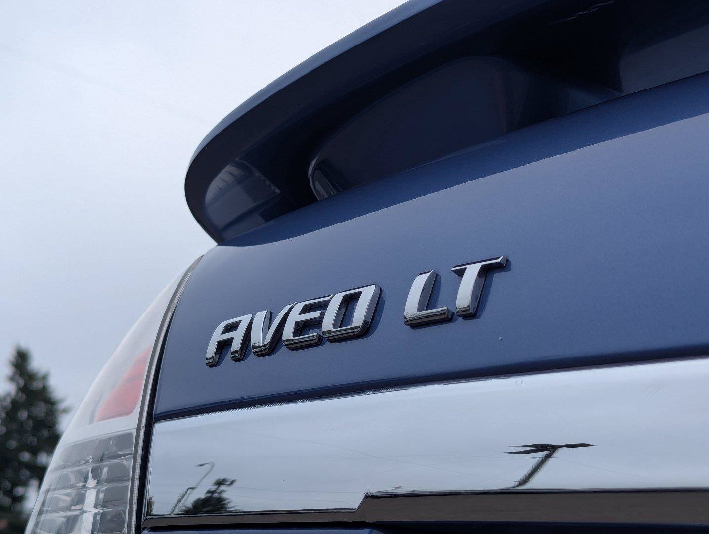 Used 2009 Chevrolet Aveo LT FWD image 28