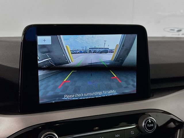 Used 2020 Ford Escape SE Sport image 13