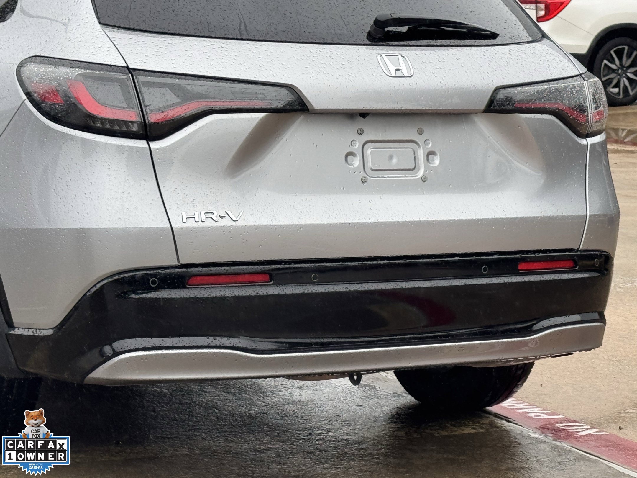 Used 2023 Honda HR-V EX-L image 9