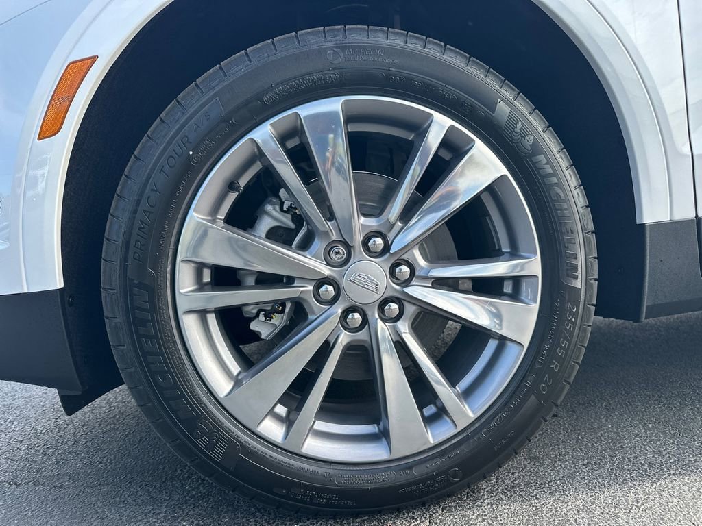 New 2026 Cadillac XT5 Premium Luxury FWD image 11