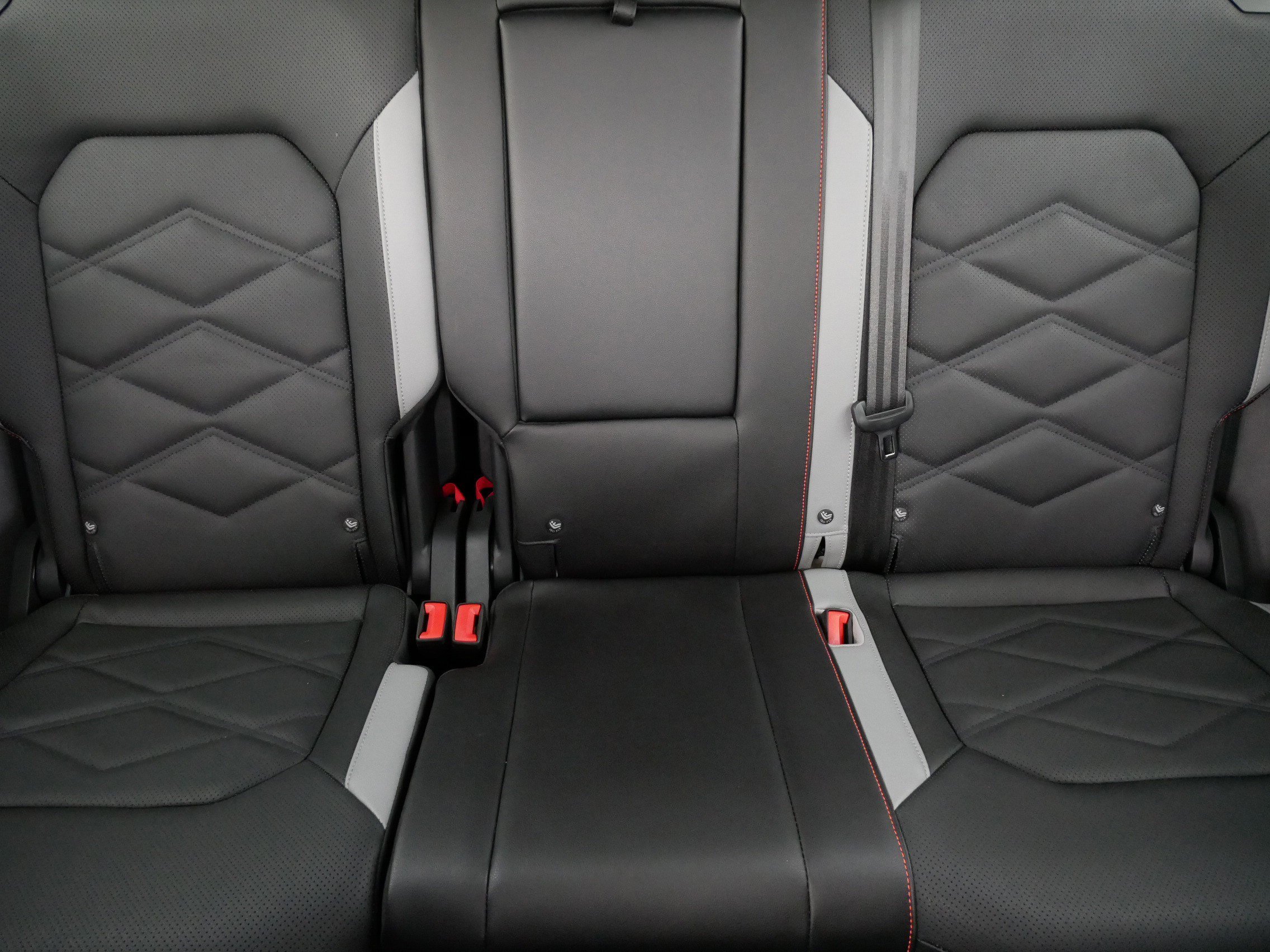 Certified 2024 Volkswagen Atlas Peak Edition SEL image 13