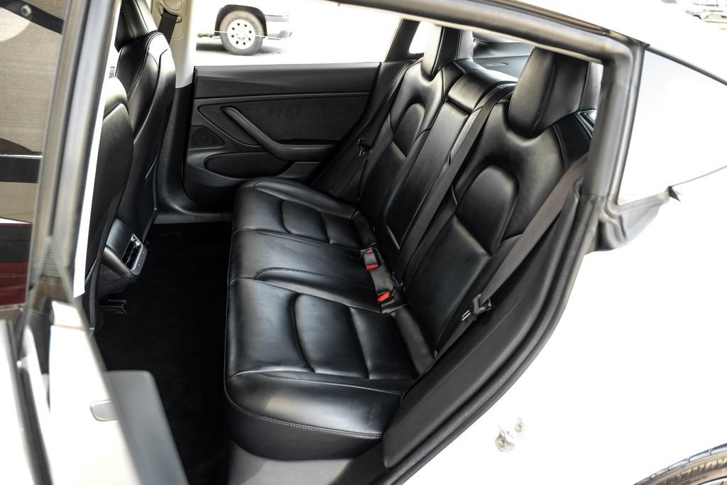 Used 2019 Tesla Model 3 Long Range AWD/4WD image 39