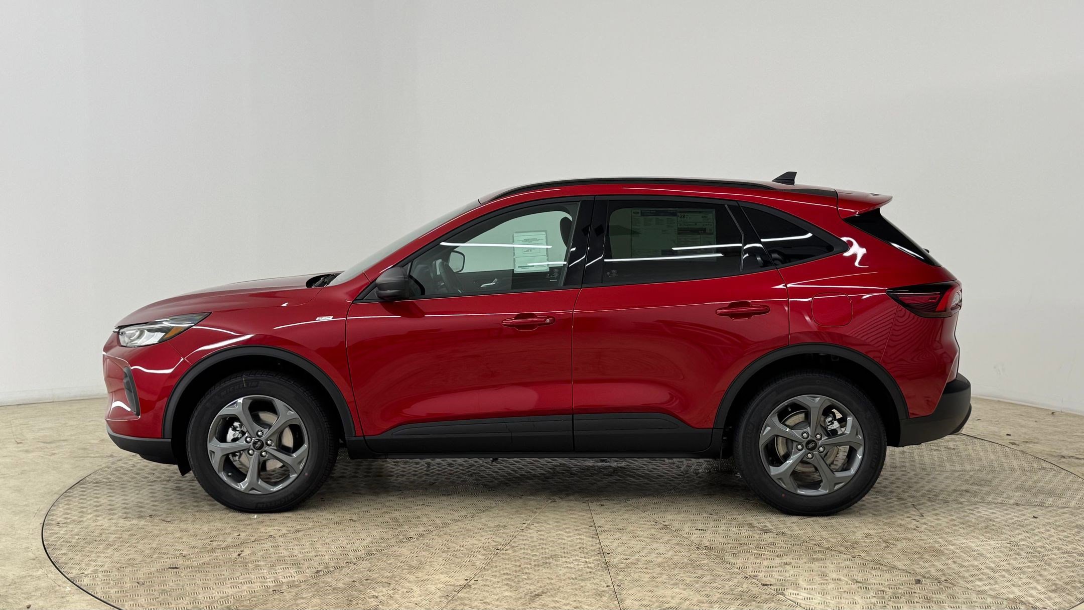 New 2026 Ford Escape ST-Line w/ Cold Weather Package AWD/4WD video 2