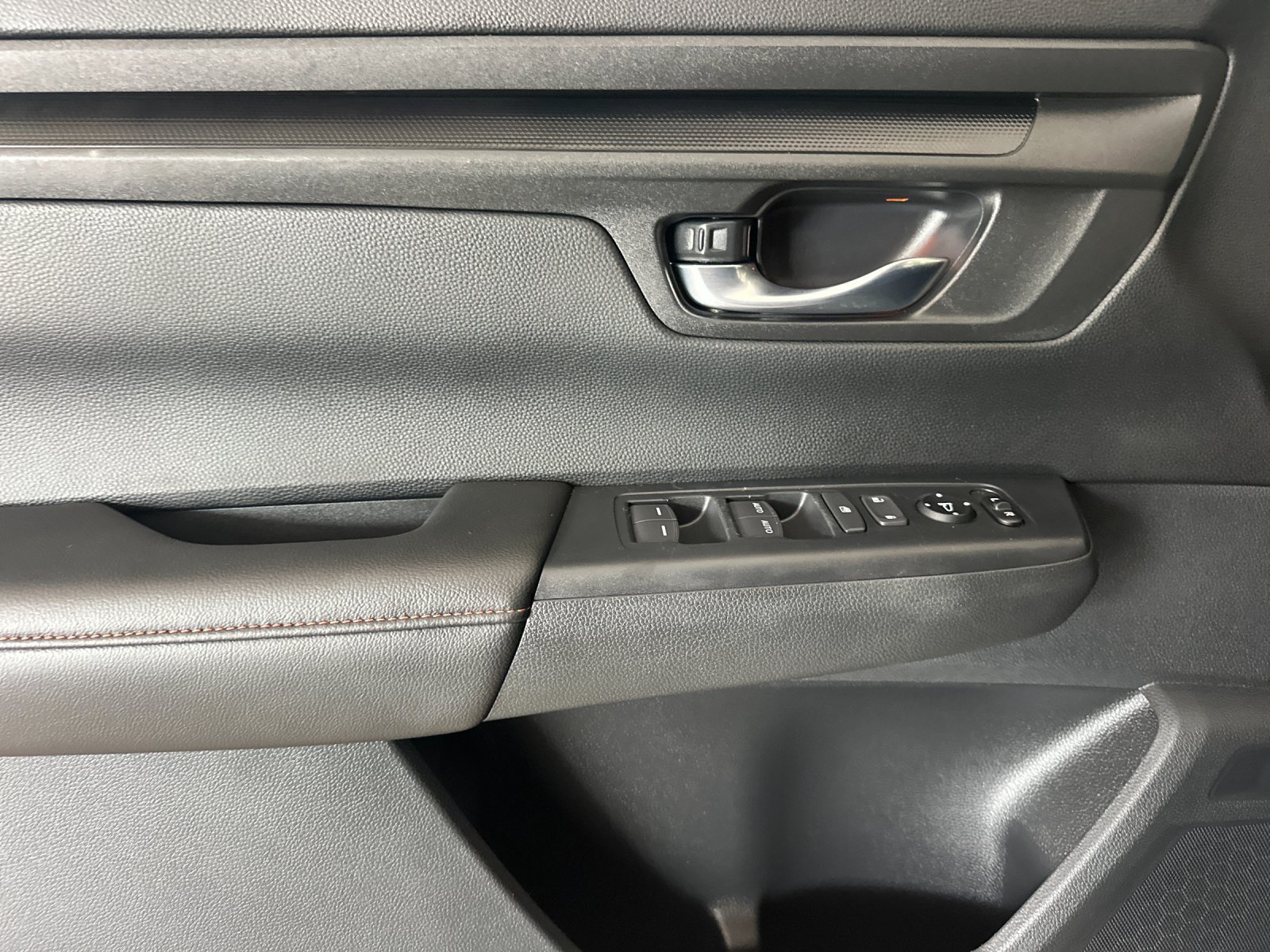 Used 2026 Honda CR-V TrailSport image 11