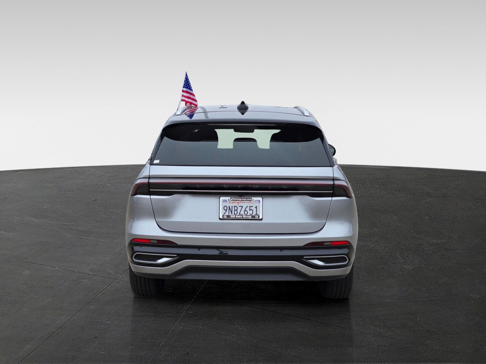 Used 2024 Lincoln Nautilus Reserve image 5